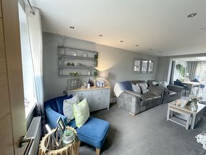 Photo 18- click for photo gallery